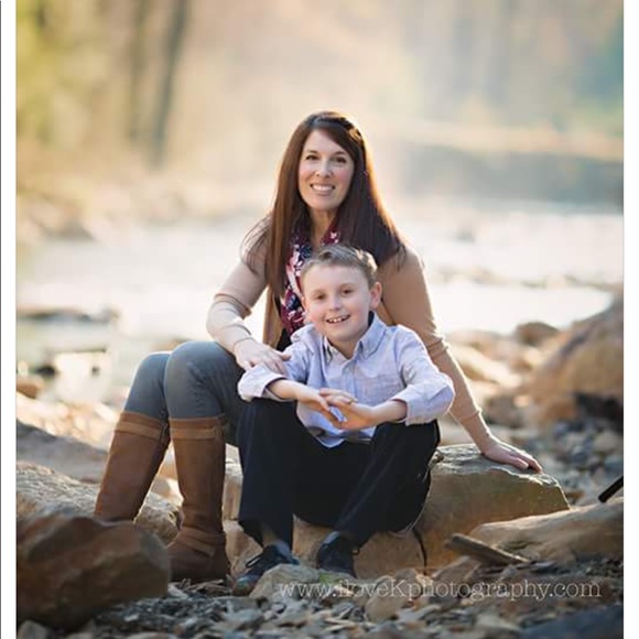 Meet your Posher, Julie - Picture 4 of 4