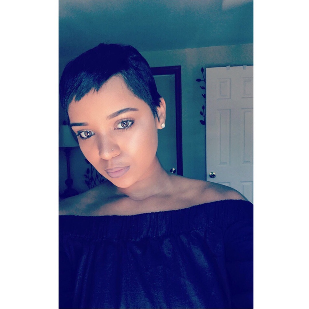 Meet your Posher, Jessica