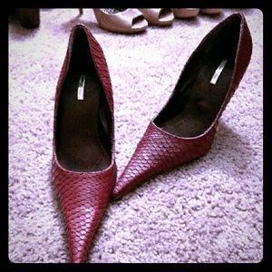 Burgundy/Wine Pointy Heel