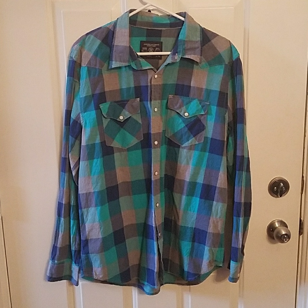 American Eagle Plaid Button-down
