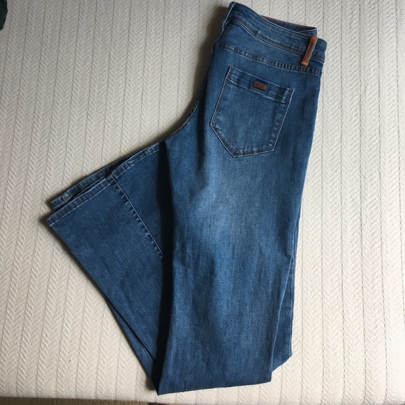 Roxy 70's Flare Jean - Picture 5 of 8