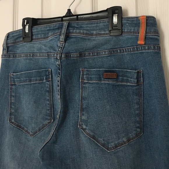 Roxy 70's Flare Jean - Picture 8 of 8