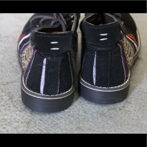 Inkka lace ups boots