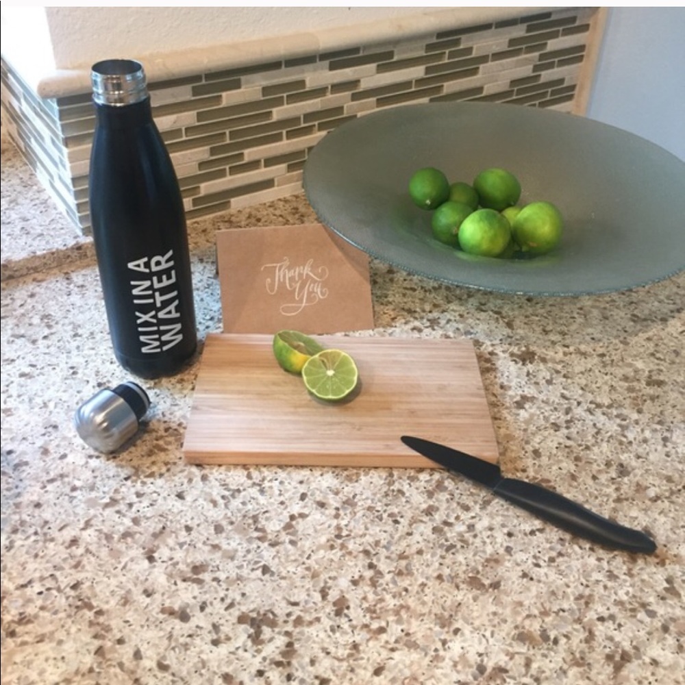 Mix in a water thermal bottle