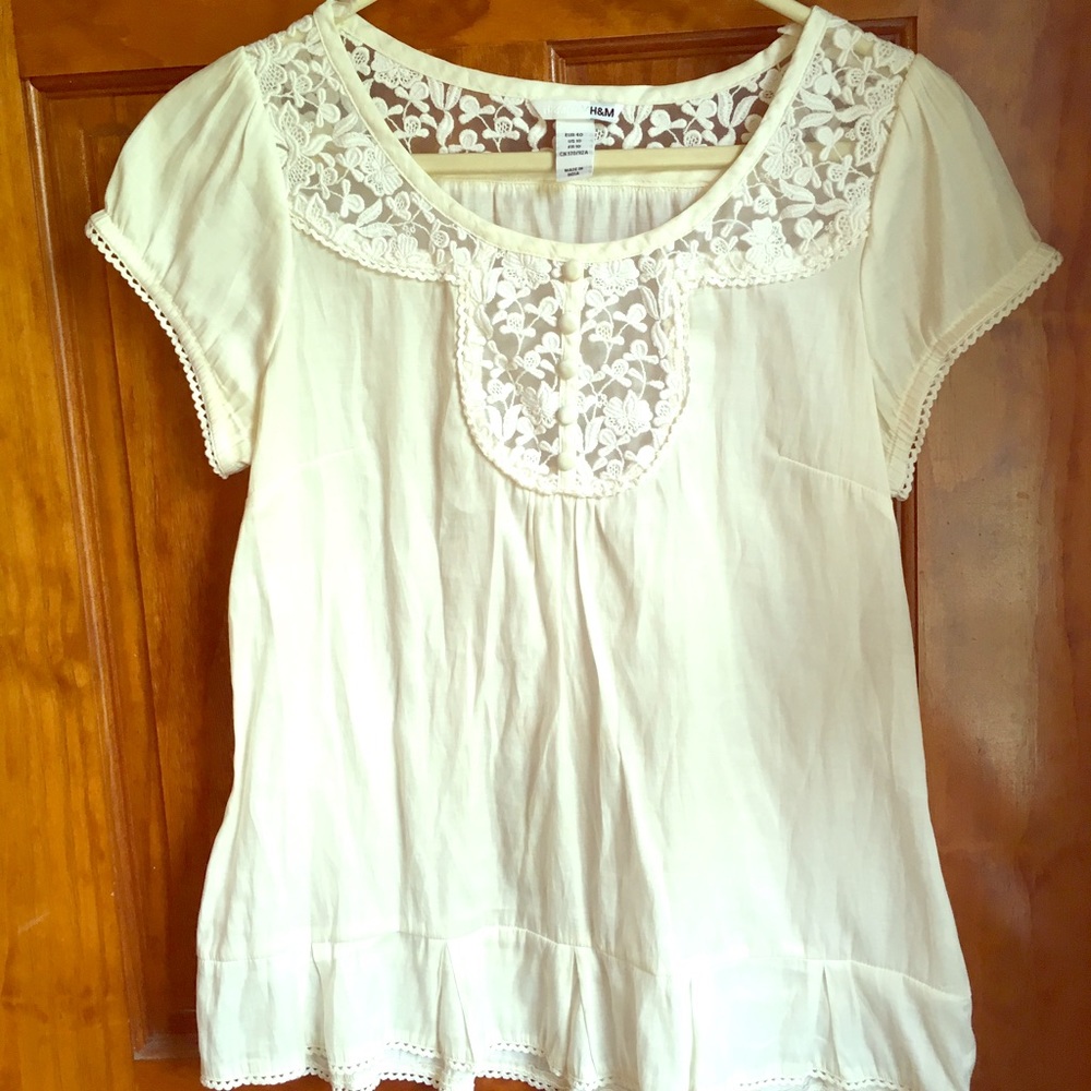 Beautiful Vintage Style Blouse