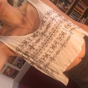 White pattern crop top