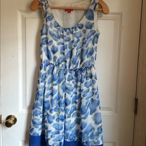 Elle Blue Floral Midi Dress