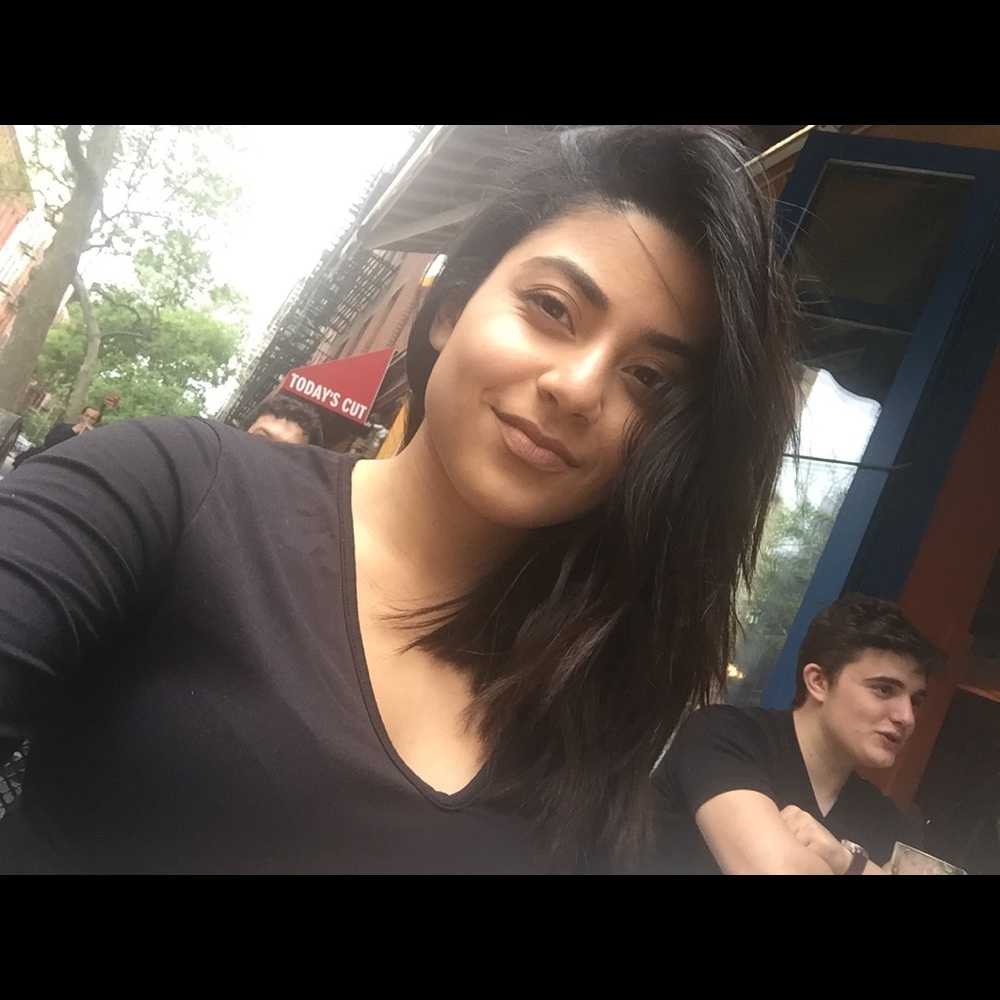 Meet your Posher, Jennesie