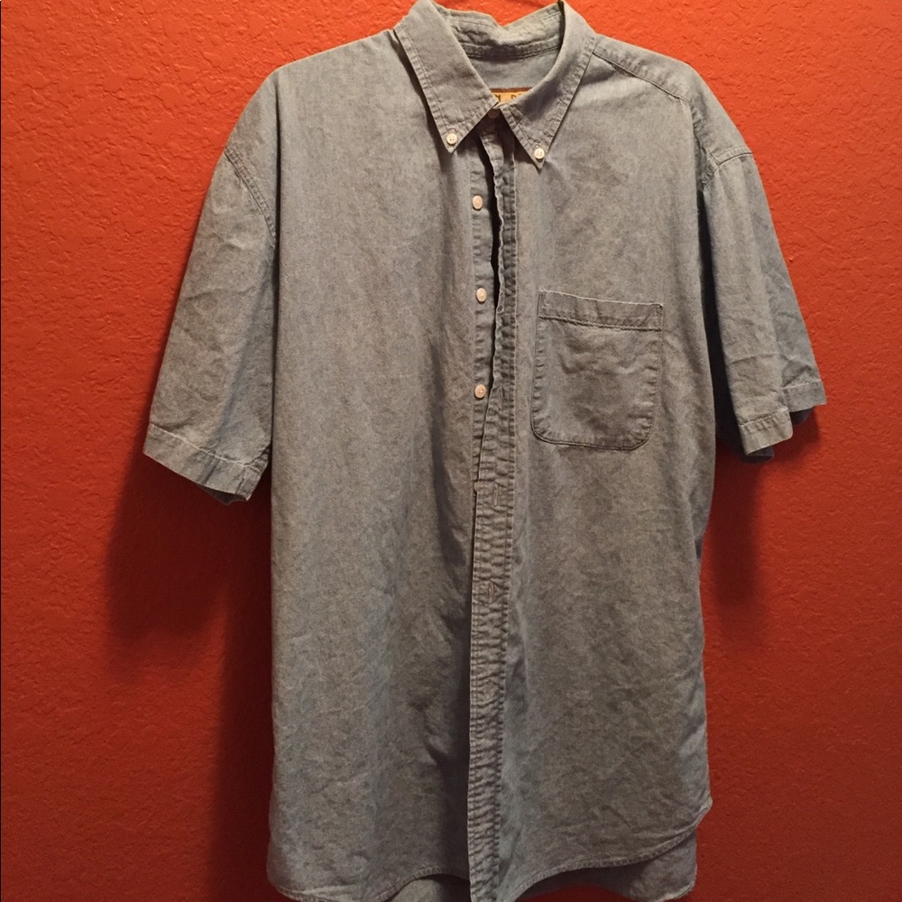 Sun river men's button down shirt.