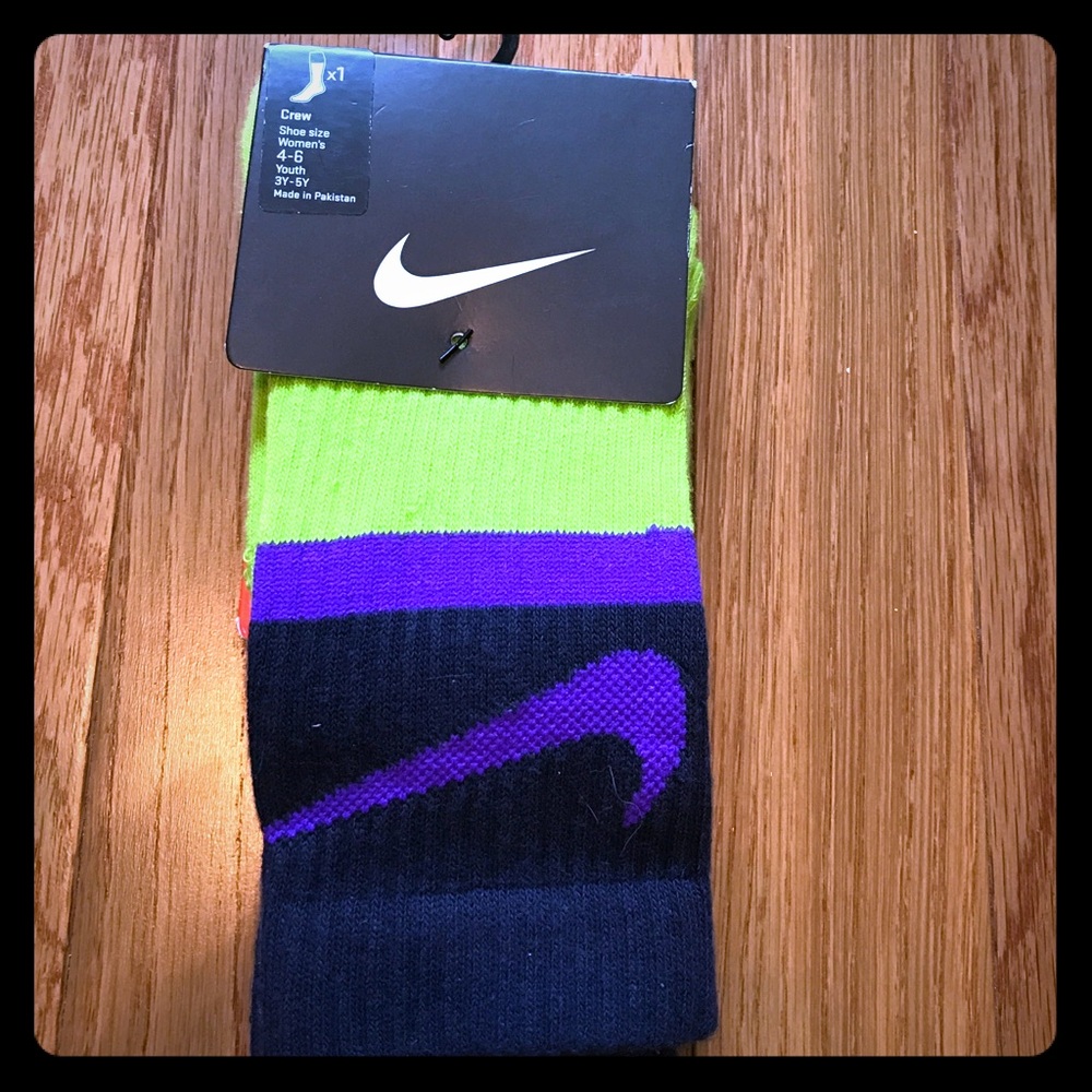 NWT Nike socks