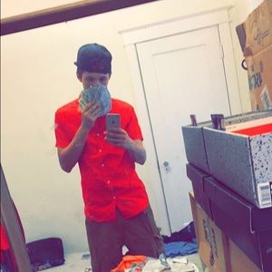 Meet your Posher, Travis