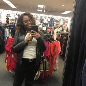 Meet your Posher, Michol