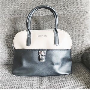 🍁🍂Kenneth Cole reaction purse! Perfect for fall
