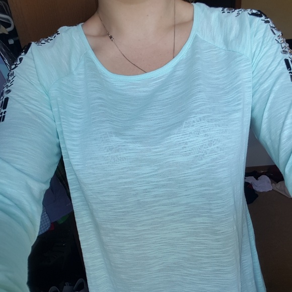 Embellished mint shirt NWOT - Picture 2 of 5