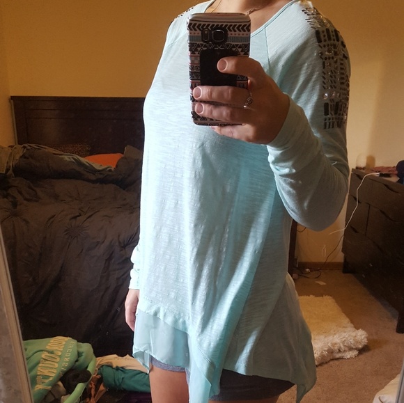 Embellished mint shirt NWOT - Picture 4 of 5