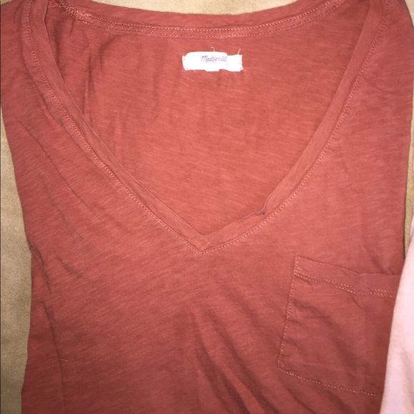 V-neck BUNDLE - Picture 3 of 5