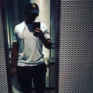 Meet your Posher, Kenneth