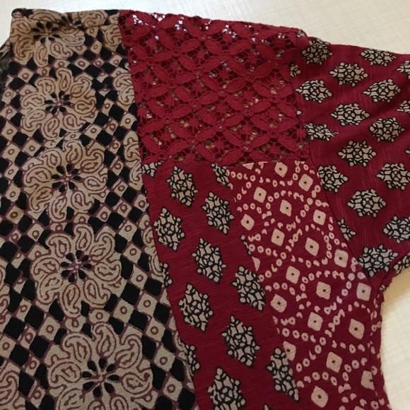 Lucky Brand top - Picture 5 of 7