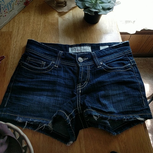 BKE Jean Shorts MOVING SALE, LAST CHANCE - Picture 1 of 2