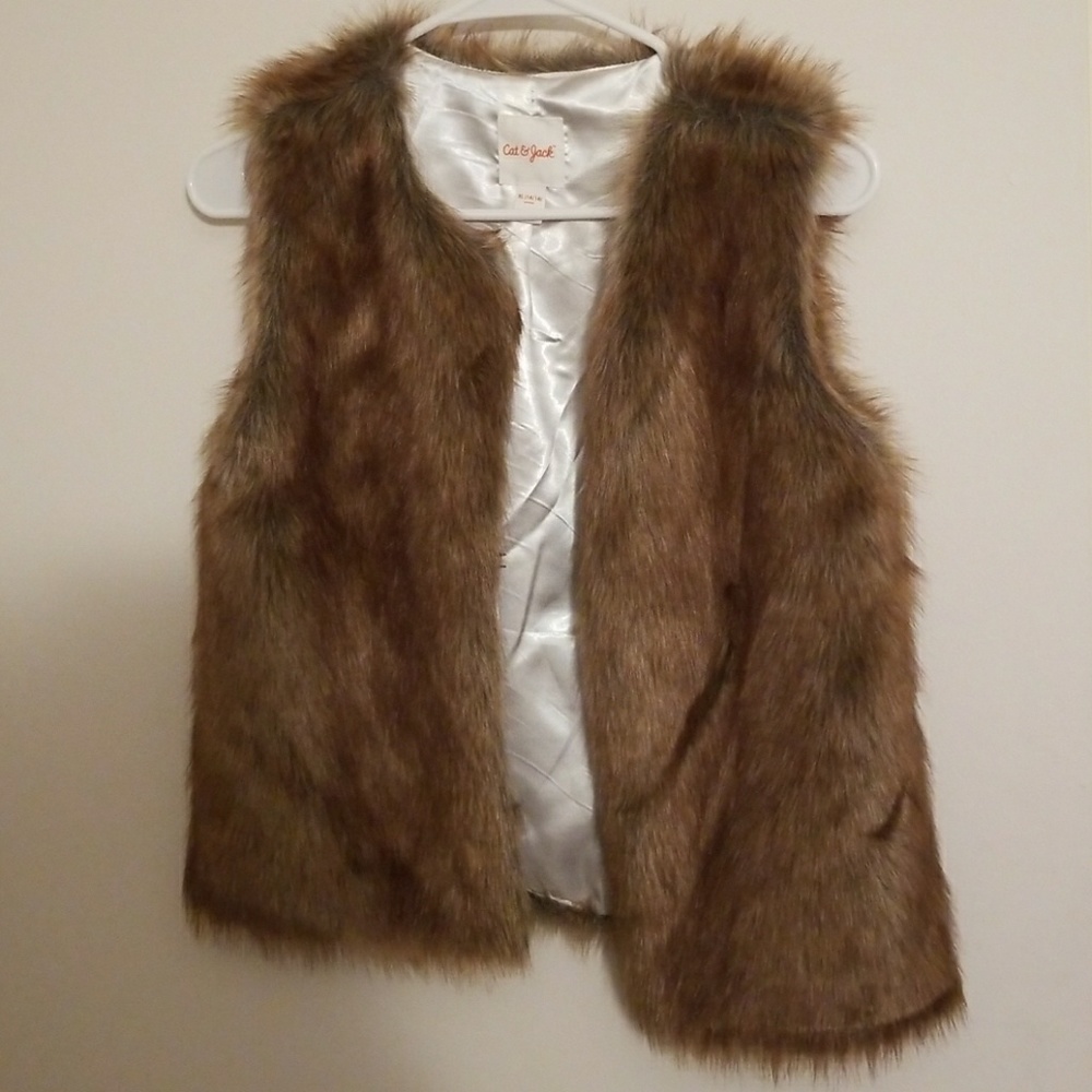 Fur vest