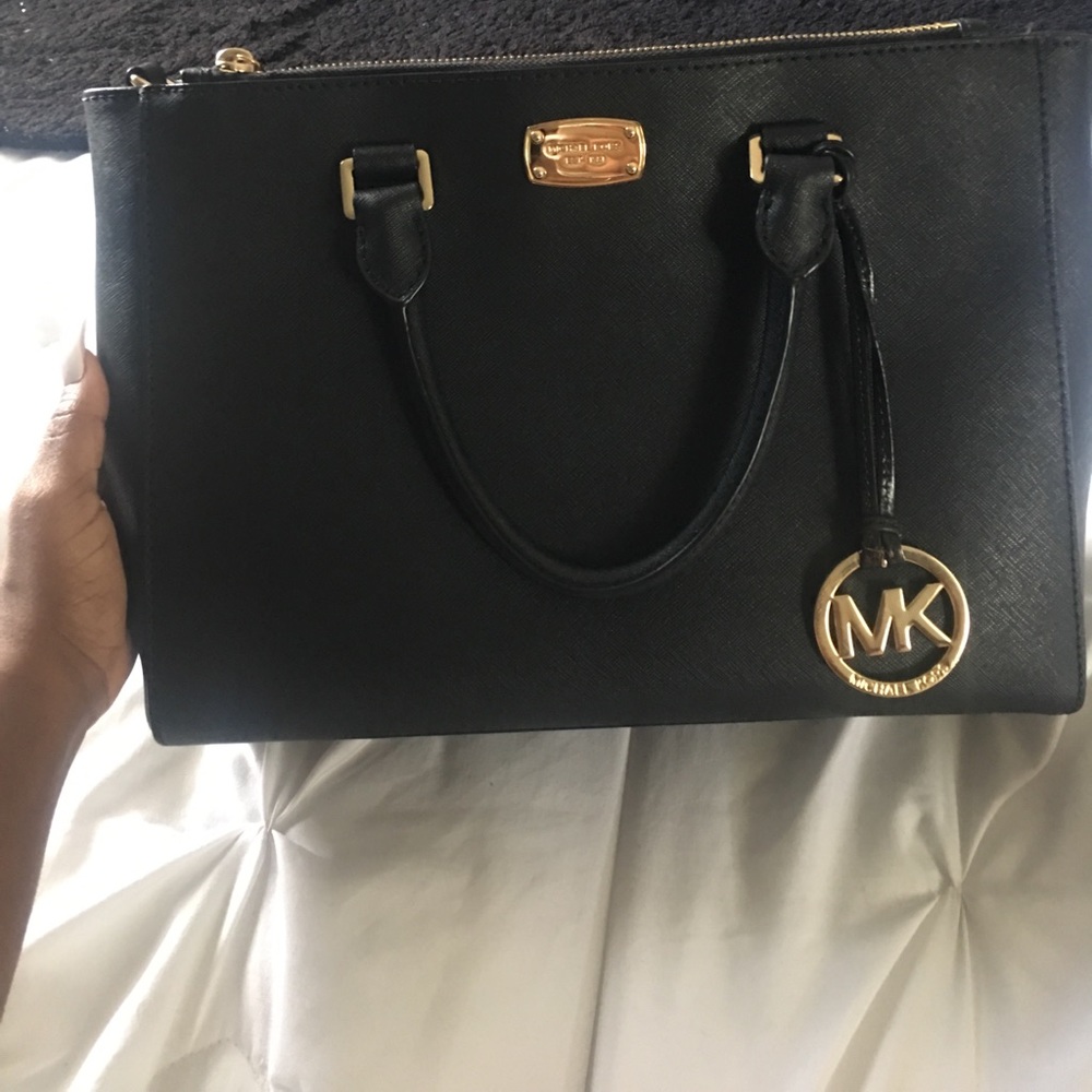 🛑SOLD🛑Michael Kors kellen bag