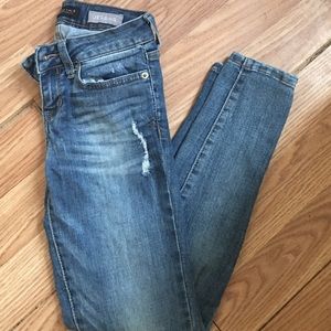 Aeropostale Distressed Skinny Jean Jeggings 00S