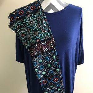 LuLaRoe Irma top and one size leggings