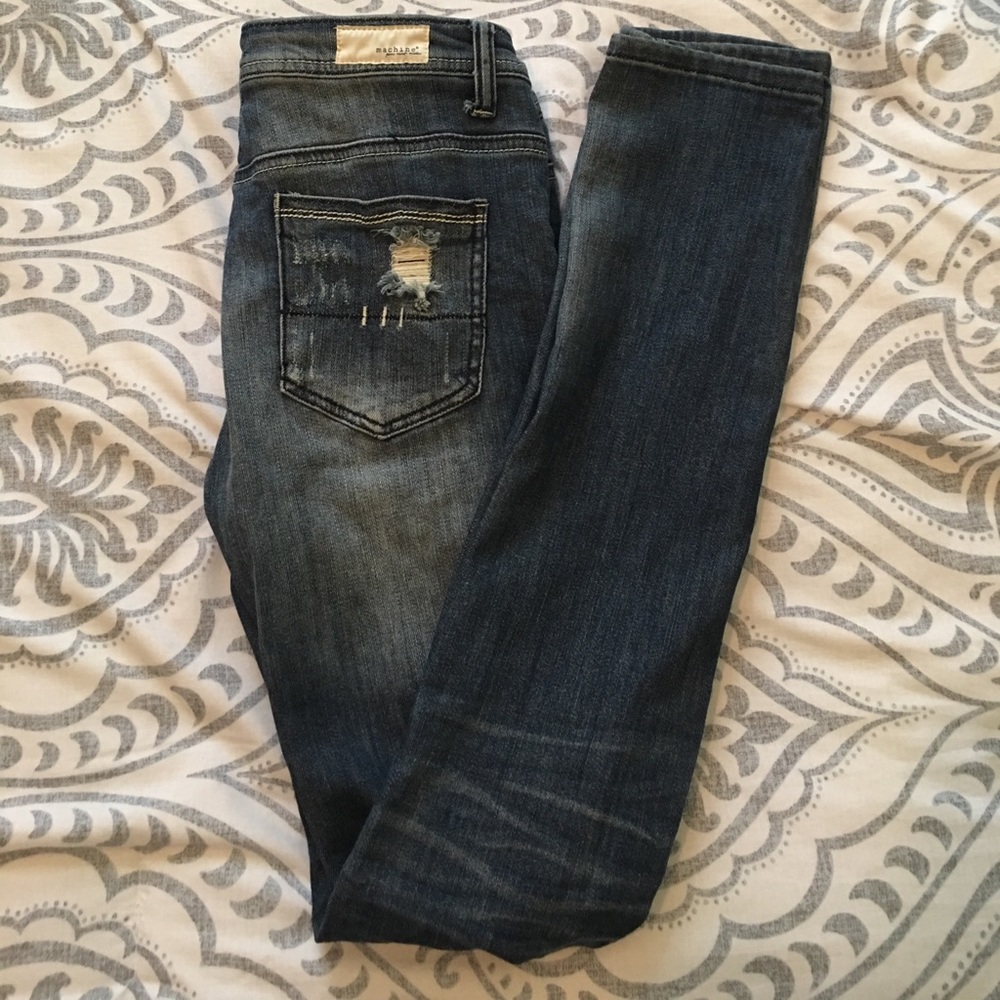 Skinny Jeans with Holes