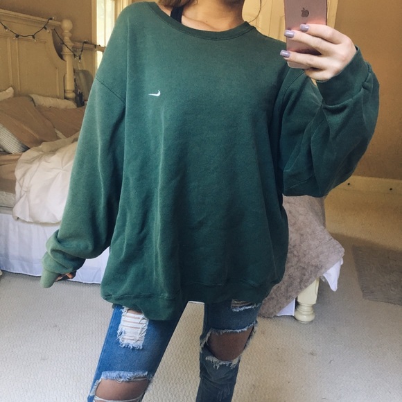 Nike Tops - green nike crewneck