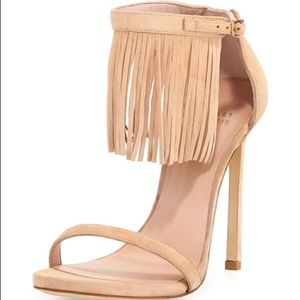 New Stuart Weitzman Lovefringe Bisque Suede Sandal Women’s Sz 9 M
