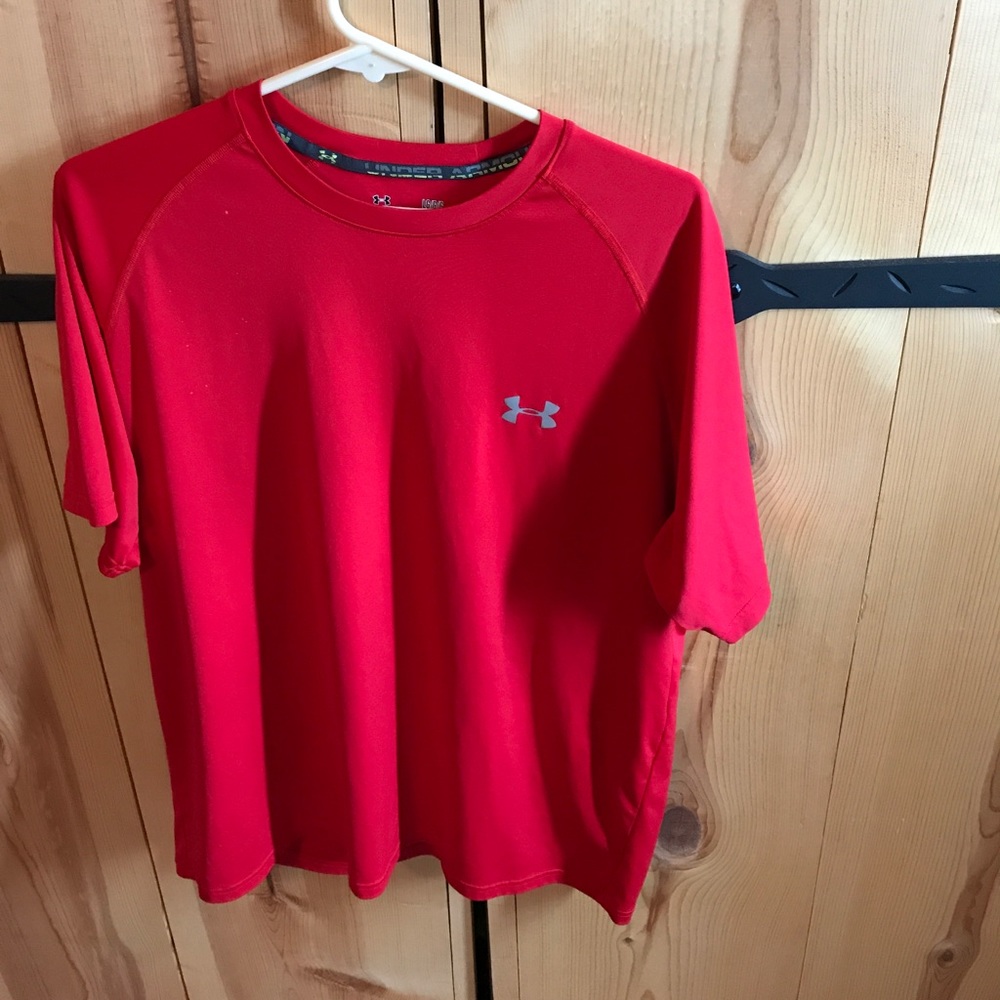 Under armor shirt