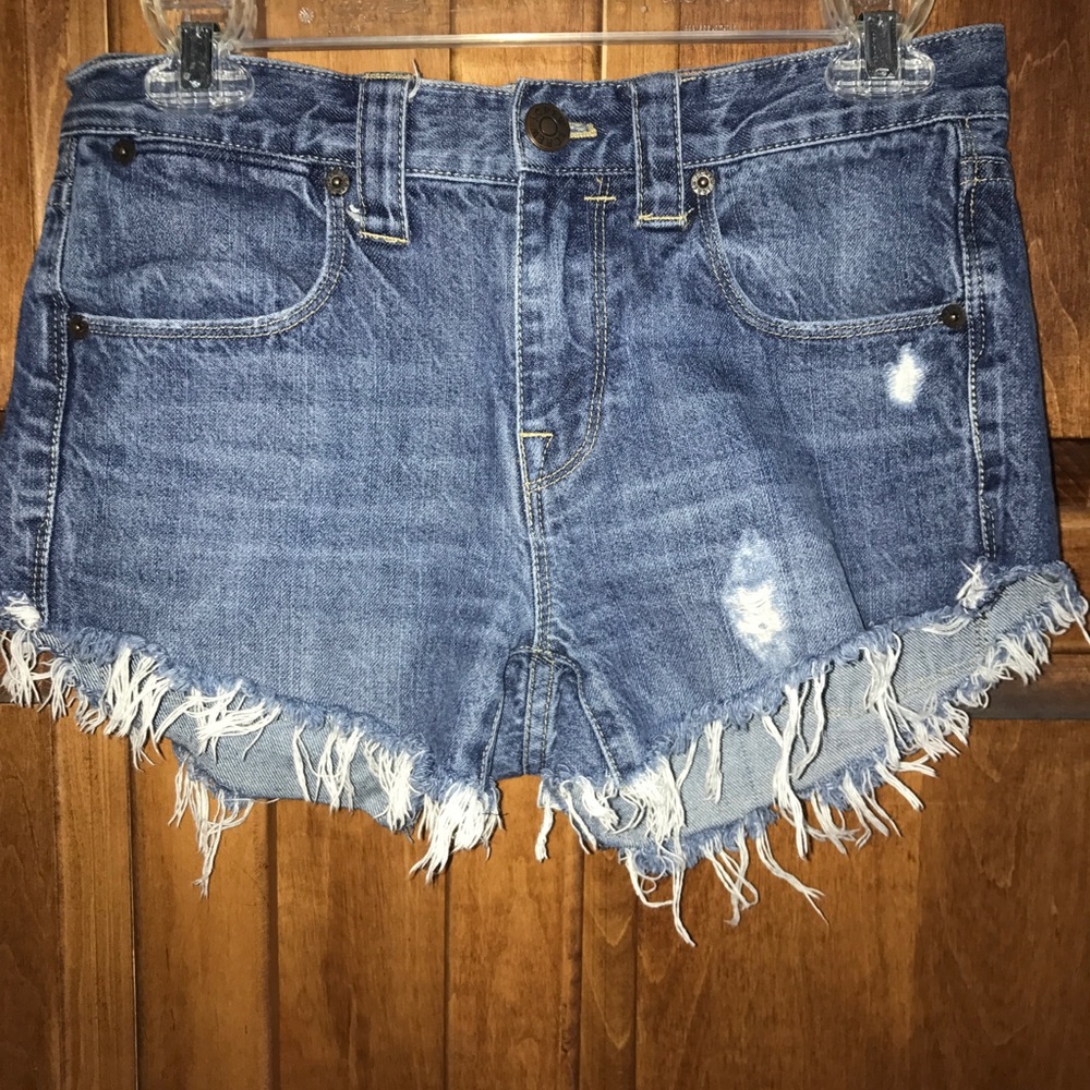 Perfect Cut Off Jean shorts!