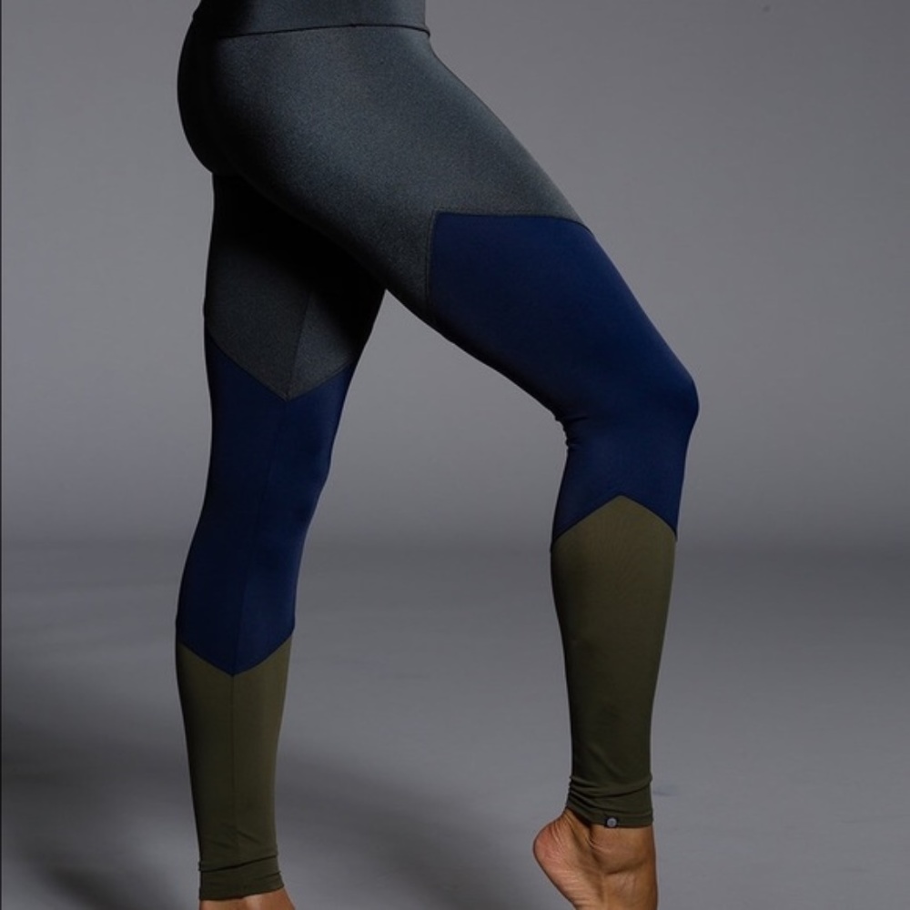 ONZIE* Olive Navy & Charcoal Grey Leggings, Sz. SM