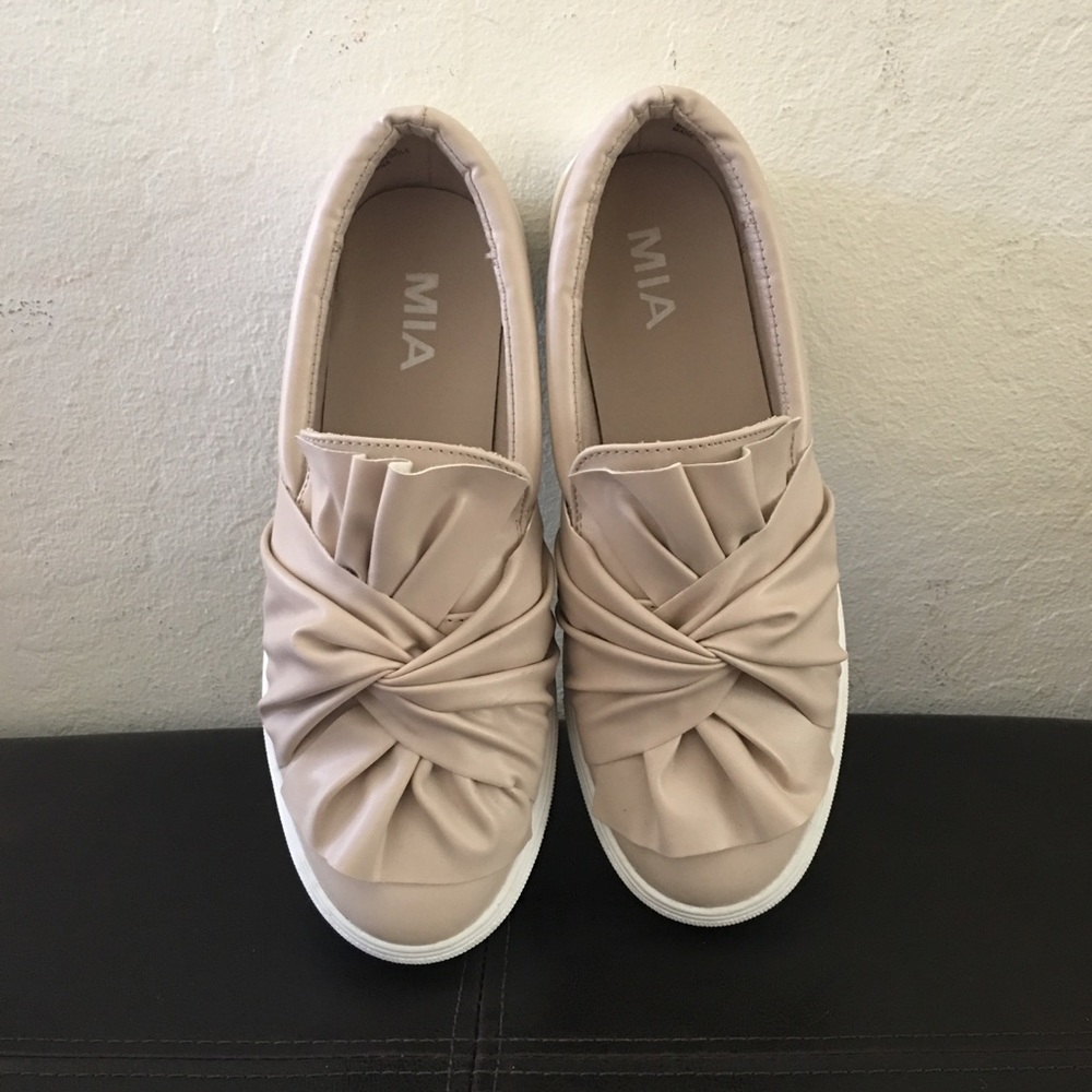 Mia shoes