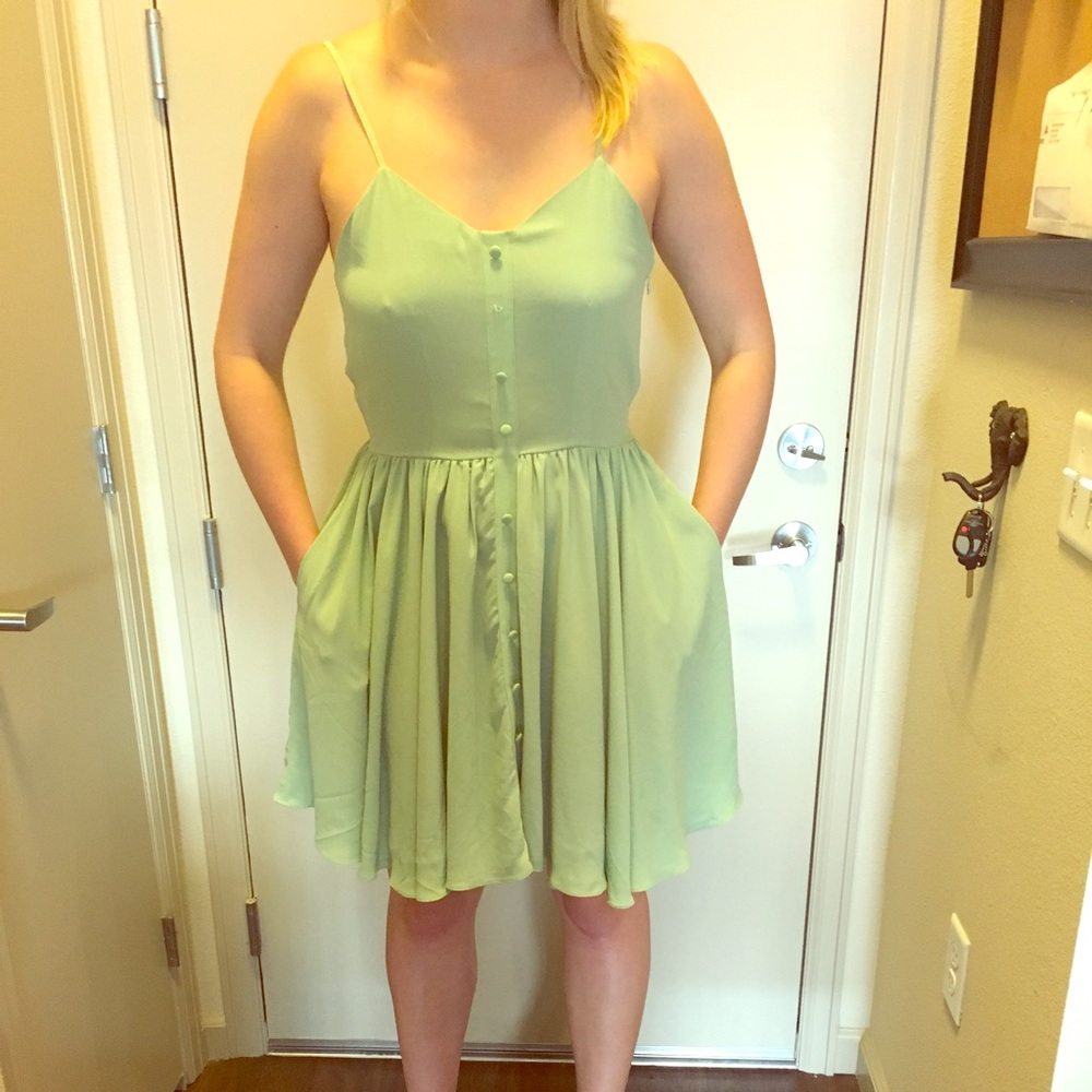 Backless green sun dress