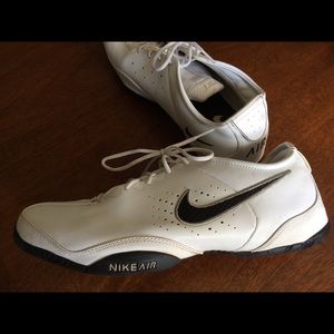 Men's Nike sneakers