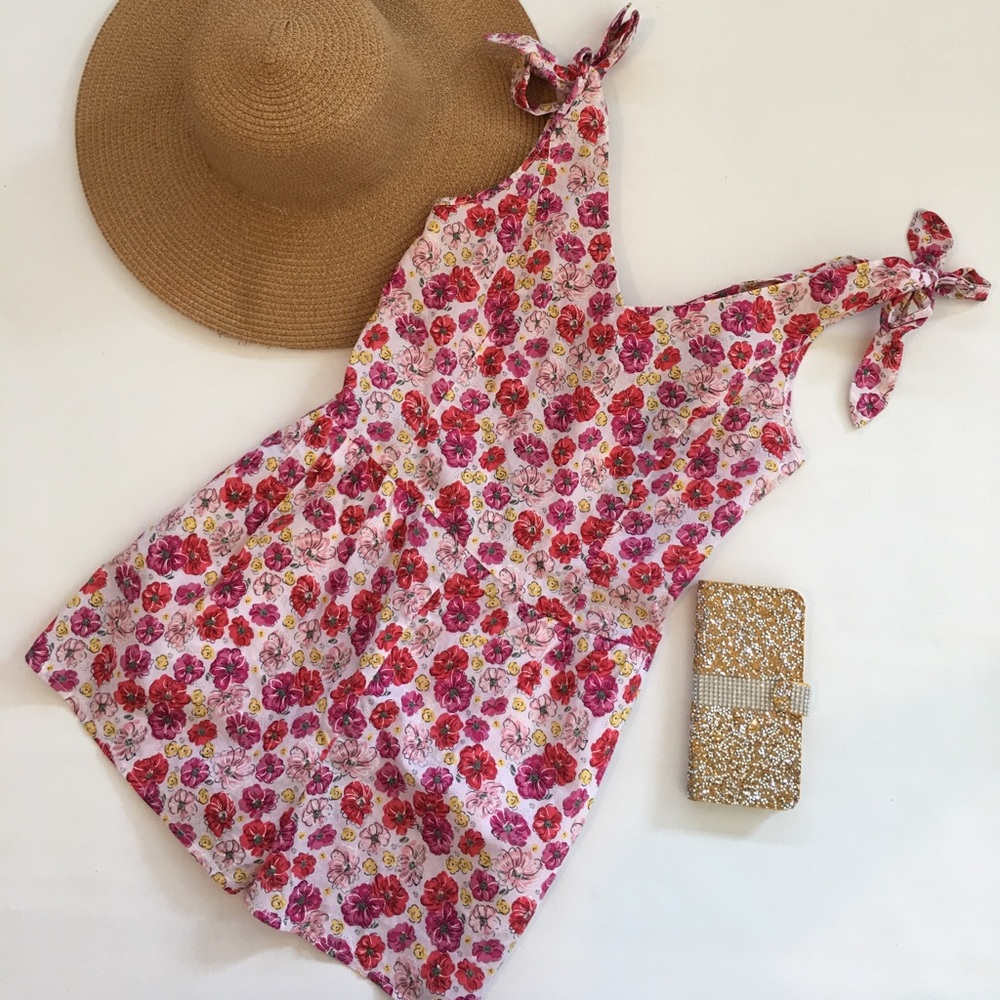 New Miley Cyrus Max Azria Floral Romper M