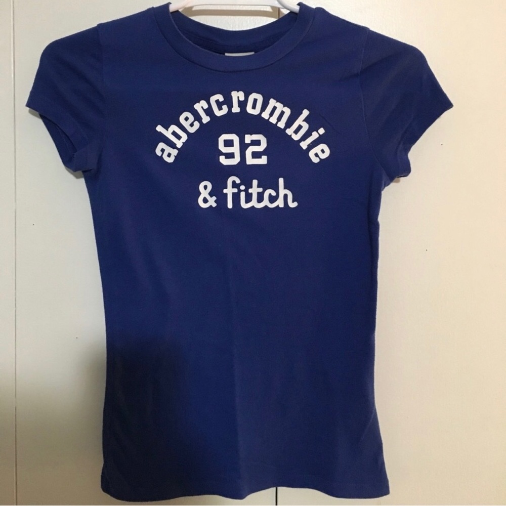 Abercrombie tee