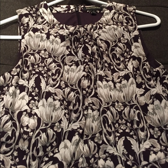 Floral, brown dress - Picture 2 of 5