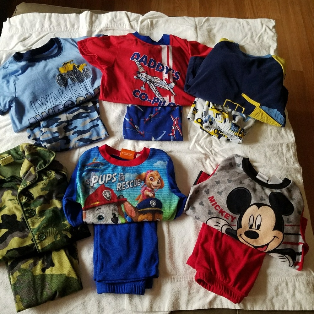 6 pairs Boys Pajama Sets