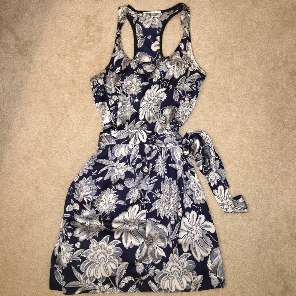 CC china blue and white flower print dress