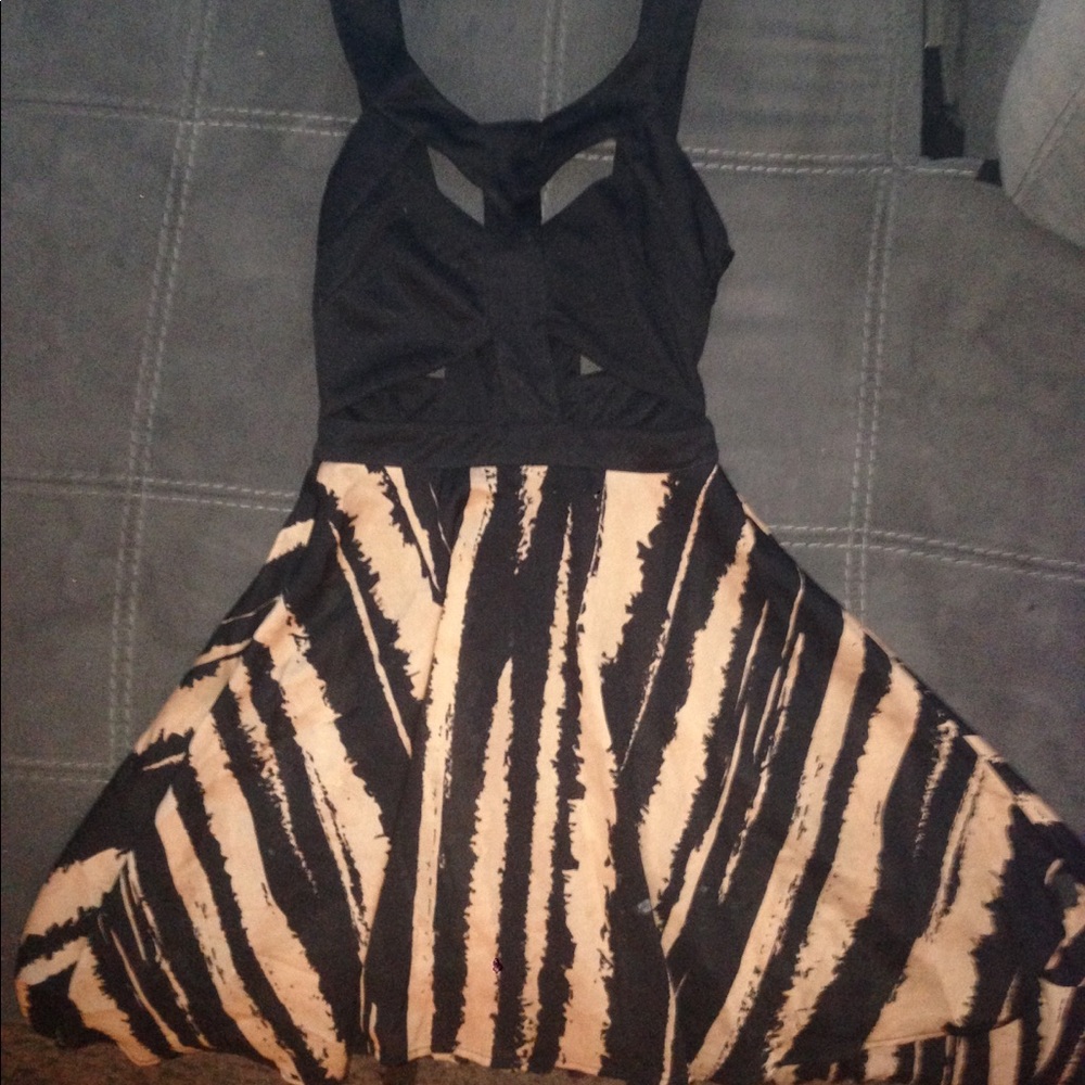 Classic women's high low dress