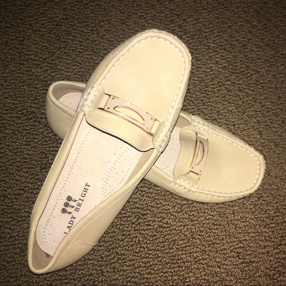 Flats - Picture 2 of 2