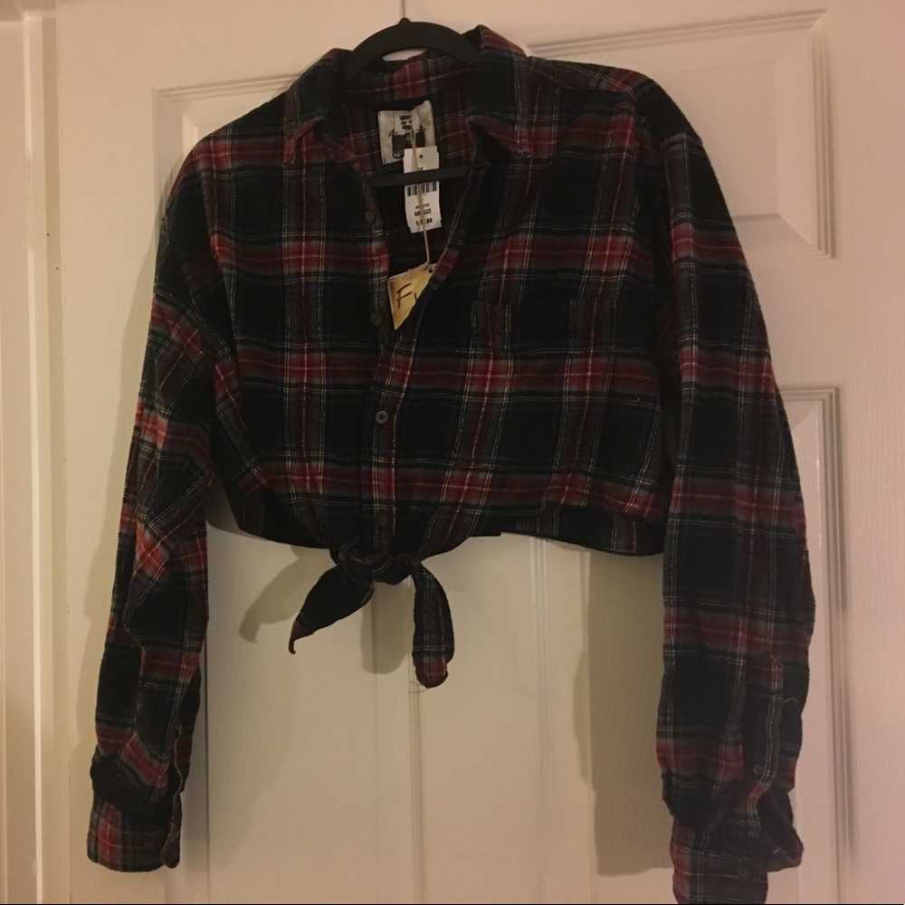 LF cropped flannel