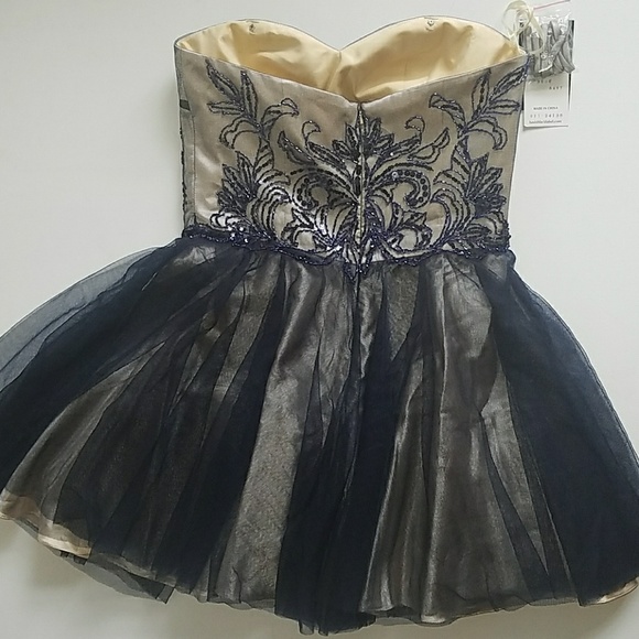 BASIC BLACK LABLE beaded homecoming dress 10 NWT - Picture 3 of 6