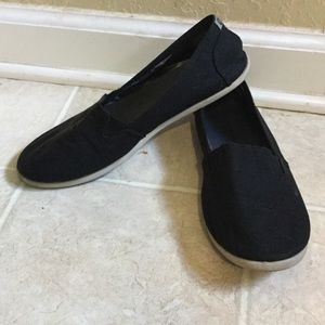 Black shoes