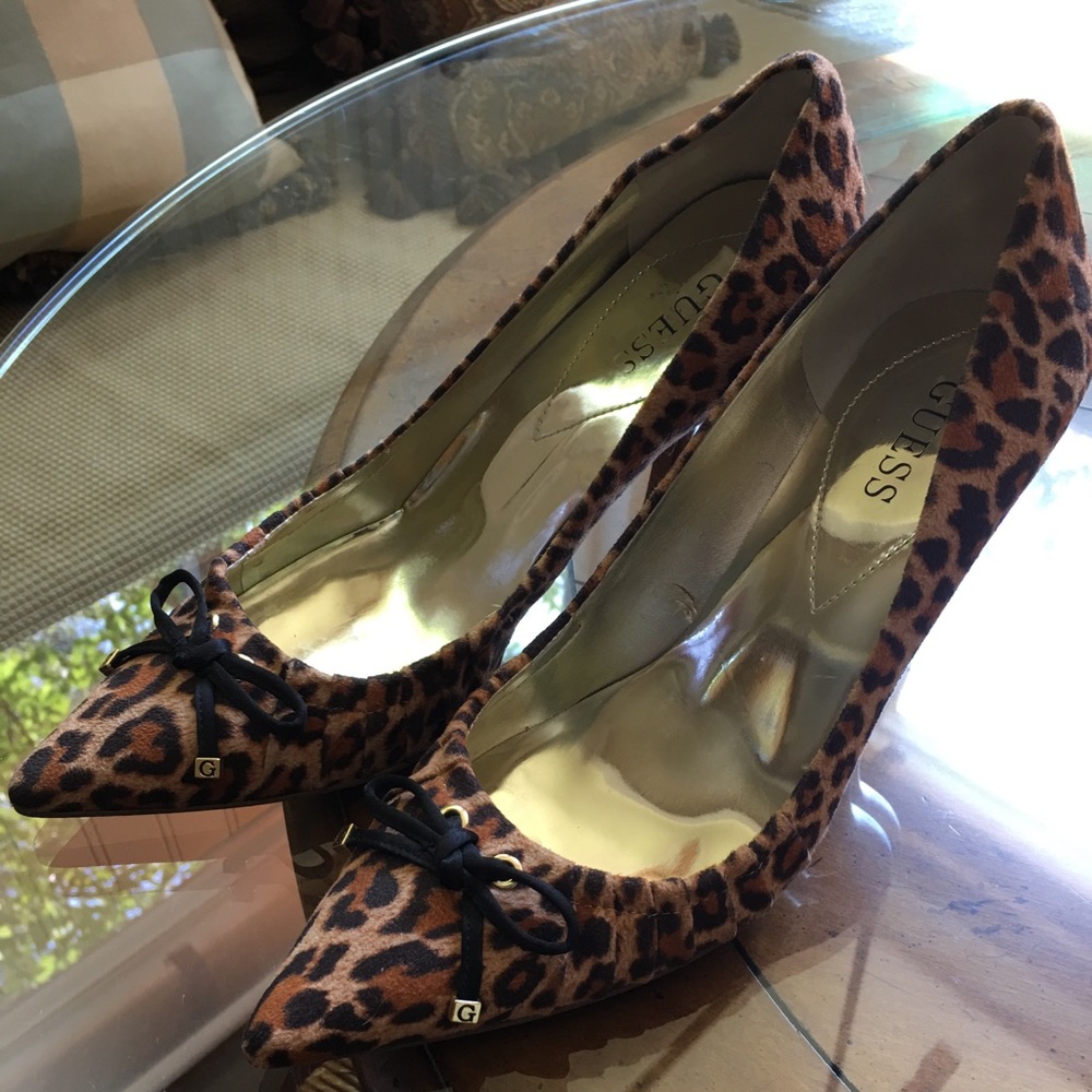 Guess Leopard Print Pumps 7.5M