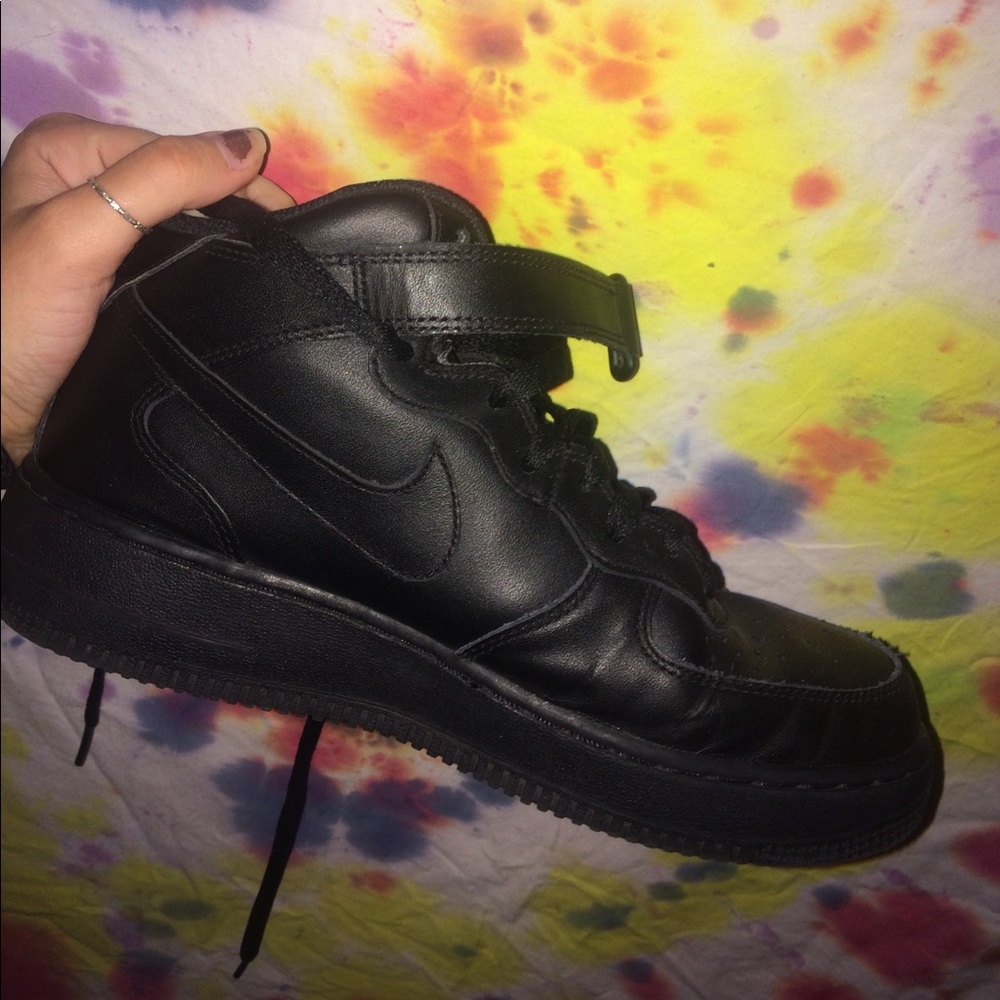 Black Air Force ones