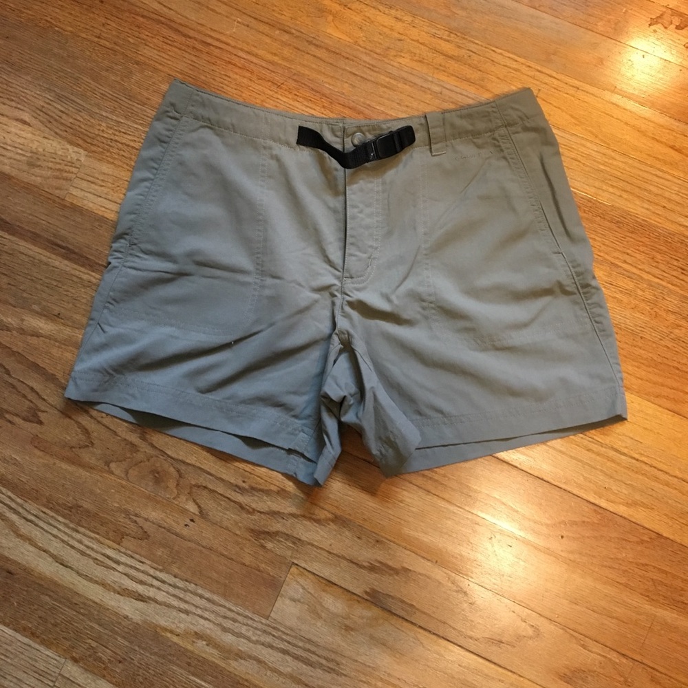 Columbia shorts