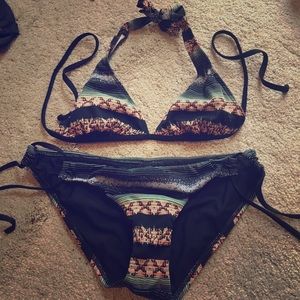 Hurley bikini top & bottom